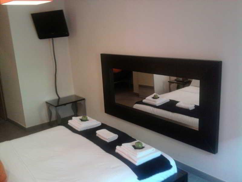 מדריד Hostal Oxum חדר תמונה