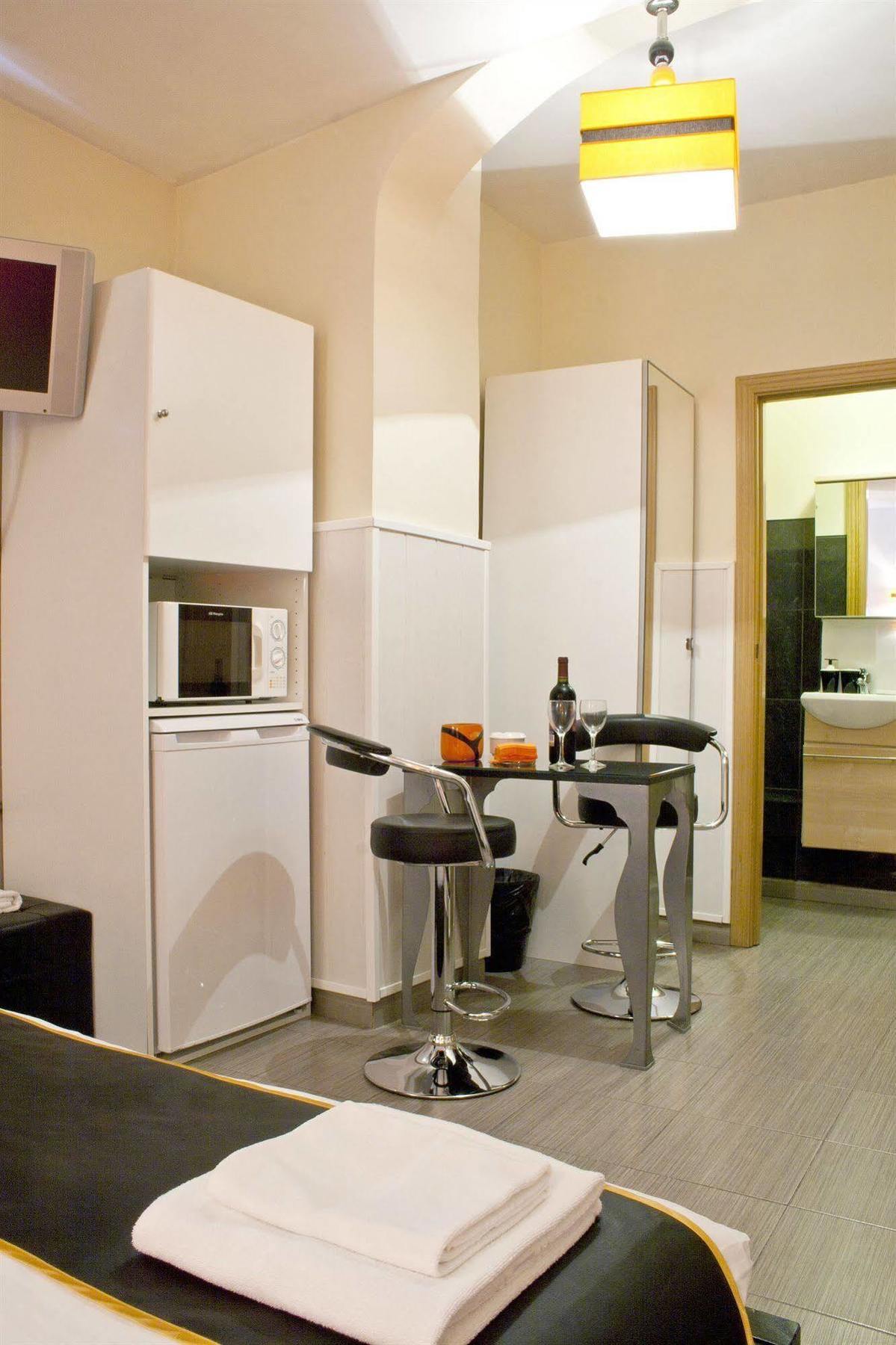 מדריד Hostal Oxum חדר תמונה