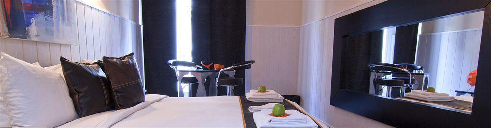 מדריד Hostal Oxum מראה חיצוני תמונה